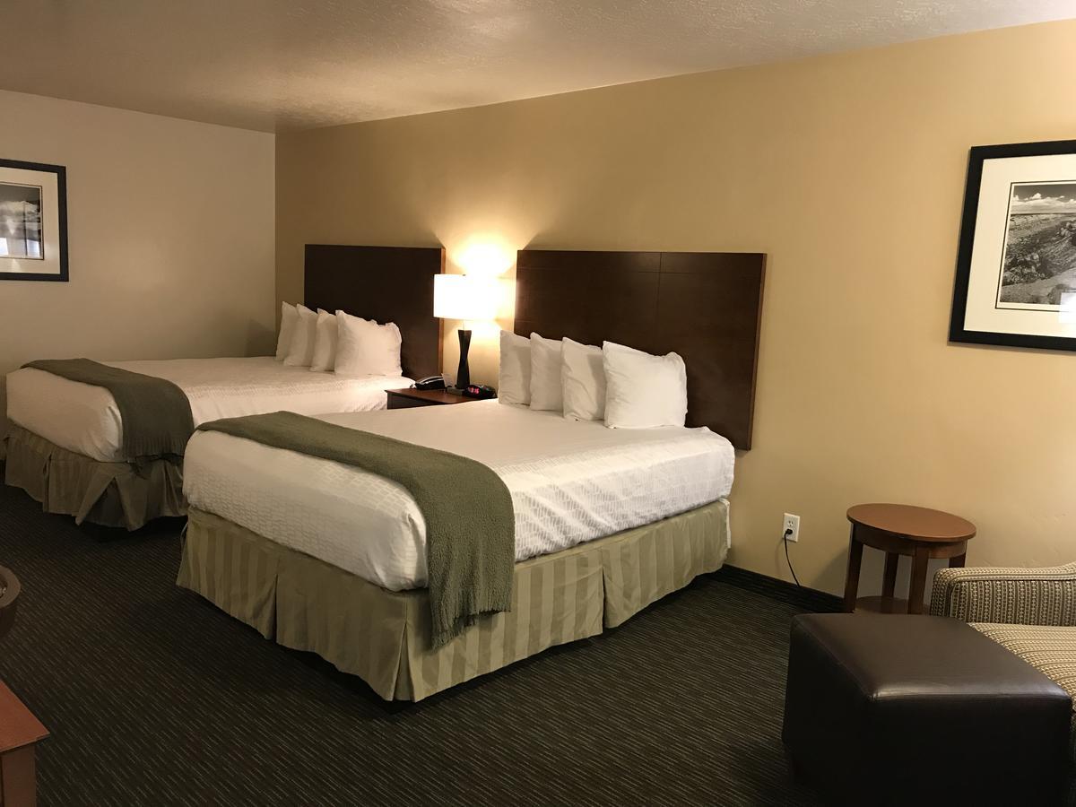 Dinosaur Inn & Suites Vernal Exterior photo